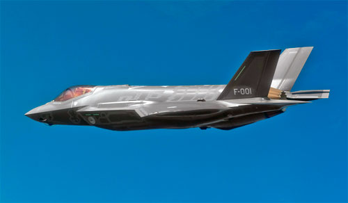 Самолет пятого поколения F-35 Lightning II