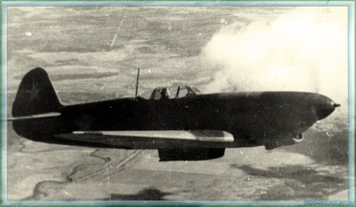 Як-9Т в полете