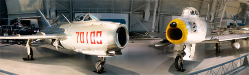 МиГ-15 и F-86 Sabre