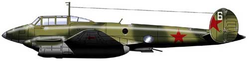 Пикирующий бомбардировщик ПЕ-2