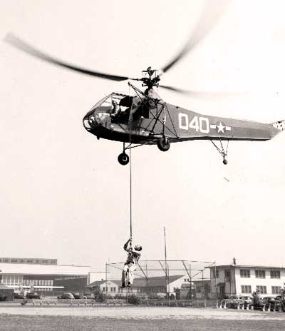 Вертолет Sikorsky R-4 (H-4)